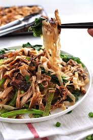 Crispy Shredded Chicken Noodle Stir Fry Recipe Crispy Shredded Chicken Chicken Stir Fry With Noodles Recipetin Eats
