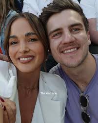 Bowling & mini golfing with my roomies 🖤 @eleanorcaramartin