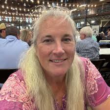 Egg production issues with 8 healthy chickens