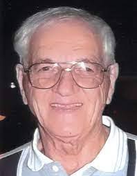 Dennis Stoops's Instagram, Twitter & Facebook