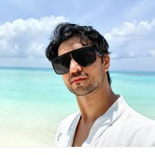 Zain Imam (@zainimam01)