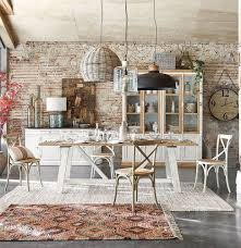 Maisons Du Monde 2020 Meubles Et Decoration Le Nouveau Catalogue Est En Ligne Et Vous Aller L Adorer En 2020 Mobilier De Salon Table A Diner Maison Du Monde