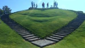 Lokasi dan harga tiket masuk bukit cinta pamekasan madura. Kaget Banget Di Pamekasan Ada Bukit Cinta Ini Rutenya Travel Jaya