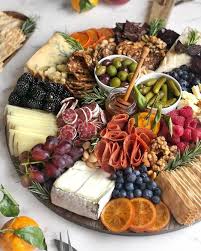 Sur La Table On Instagram Did You See Ainttooproudtomeg S Epic Nationalc Ainttooproudtomegs Epic Instagram La Nationalc Sur Table Koudehapjes In 2020 Partyrezepte Fingerfood Buffet Essen