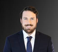 Matthew Parr's Instagram, Twitter & Facebook