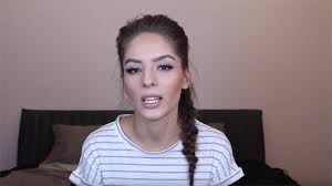 Youtuberka týnuš třešničková se objevila poprvé po 10 měsících v novém videu, ve kterém popsala autenticky ze svého pohledu minutu po minutě, co se v osudný den, kdy byla popálena, stalo. Clanky Ocko Tv