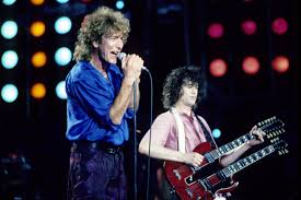Flashback Robert Plant Reluctantly Sings Stairway In 1988 Rolling Stone