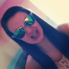 Katie Hanscom (@katiebird46)