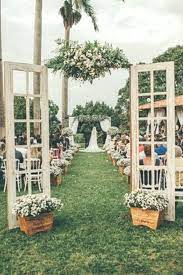 35 Rustic Old Door Wedding Decor Ideas For Outdoor Country Weddings Outdoor Wedding Entrance Outdoor Country Wedding Outdoor Wedding Decorations