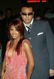 Still married to her husband keri lewis ? Toni Braxton S Ex Husband Reacts To Her Recent Revelations About Their Marriage In Red Table Talk And Gives His Side Of The Story