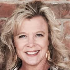 Candace North's Instagram, Twitter & Facebook