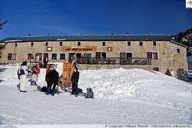 Refuge Des Bouillouses Pyrenees Orientales Neige Pyrenees Pyrenees Orientales Refuge