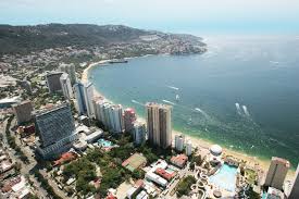 La temperatura del mar es agradable durante todo el año. Acapulco