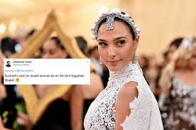 Gal gadot wore a red givenchy gown with a pair of flats at the premiere of warner bros. Why Gal Gadot Is Cast As Cleopatra In Biopic Is Problematic