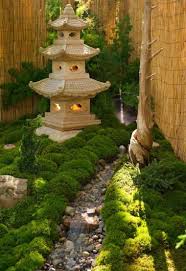 Découvrez tous nos conseils pour le jardinage, l'aménagement de votre jardin ou encore pour vos. Objet De Deco De Jardin Zen Japanese Garden Japanese Garden Landscape Small Japanese Garden