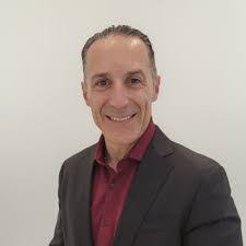 Brad Bragg's Instagram, Twitter & Facebook