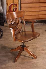 Fauteuil Americain Ancien Plus D Info Sur Http Ift Tt Ti9apm Deco Design Antiquitesdesign Loft Usine Indu Sillas De Escritorio Sillas Sillas Antiguas