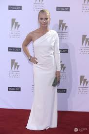 Magdalena cielecka (born 20 february 1972 in myszków) is a polish film and theatre actress. Magdalena Cielecka I Dawid Wajntrub Sa Po Slubie Szczegoly