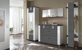 Ob das garderoben set modern oder bodenständig wirken soll, kommt auf das flair in ihrem zuhause an. Garderoben Set 4 Teilig Titan Mobel Hoffner