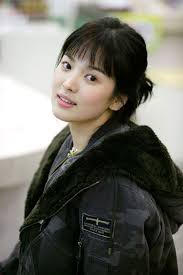 This led to her being cast in a small role in her first. Song Hye Kyo Song Hye Kyo Beauty Girl Korean Actress