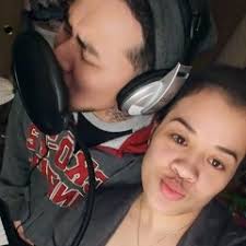 Listen to Fiji by Melora Kira Walter in Tipiz playlist online for free