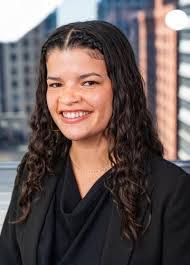 Miranda Andrade's Instagram, Twitter & Facebook