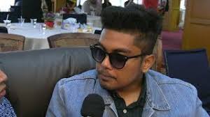 Download real, nonton real, jangan lupa mengklik tombol like dan share ya. Danial Zaini Dituduh Tak Move On Jual Kisah Cinta Tak Jadi Dalam Lagu Ku Tak Rela Saya Hanya Kongsi Perasaan Dengan Orang Yang Pernah Melaluinya Hiburan Mstar