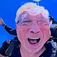 Janice Cullen (@janicmeler)