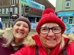 Back in blue at parkrun after an enforced week off. In the potteries for  Hanley parkrun. Such a lovely park.