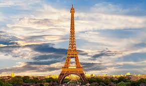Construit in anul 1889 de catre gustave eiffel, turnul este inalt de 320 m Oferta Pachet Vacanta Circuit Franta Luxembourg Germania Si Elvetia Circuite Franta Franta Karpaten Ro