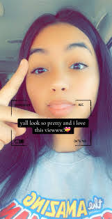 Raye Perez's Instagram, Twitter & Facebook