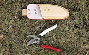 Top 20 Tools Finegardening Garden Tools Pruners Fine Gardening