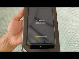 The screen displays a white nook symbol in a green circle near the lower left corner of the screen. Nook Color Hard Reset If You Forgot Password Youtube
