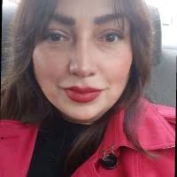 30+ perfiles de «Evelyn Eve»