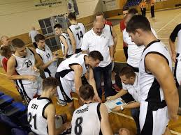 Managerul echipei de baschet masculin universitatea cluj, claudiu trîncă, a declarat univeristatea cluj se situează în acest moment pe ultimul loc în clasamentul ligii naționale de baschet masculin. Istoric Baschet Masculin U Cluj 1919