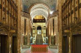 The woolworth building at 233 broadway is one of the most iconic buildings in new york city. Woolworth Building Iconic Nyc Landmark With Modern Conveniences Woolworth Building