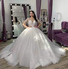 Princess Long Sleeve Wedding Dresses Dubai Church Scoop Neck Lace Appliqued Wedding Gowns Bridal Gowns Sweep Train Buy Long Sleeve Wedding Dresses Corset Long Train Wedding Dress Wedding Gown Ball Gown Wedding Dress
