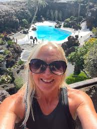 Fantastic start to Lanazarote Week 1 swim camp, beautiful weather and great  swimming with some lovely people. Stuart has introduced the “drill of the  day” video to help explain and visualise the