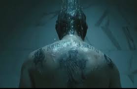 Apparently, the largest tattoo on his body was that of praying hands right smack in the middle of his this could be a nod to keanu reeves' native hawaiian heritage, and may also indicate john wick's. John Wick 2014 With Keanu Reeves Fortis Fortuna Adiuvat Fortune Favors The Brave Or The Bold U John Wick Tattoo John Wick Marine Corps Base Hawaii