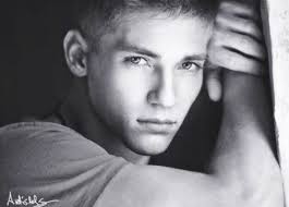 tamara bowden (tamarashinn)