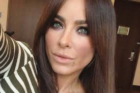 ани лорак песня оксаны вечера на хуторе близ диканьки Ani Lorak Opublikovala Video S Myuzikla Vechera Na Hutore Bliz Dikanki Segodnya