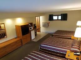 Bob's discount furniture is a retail furniture chain with locations across the united states. Black Hawk Hotel Pet Policy