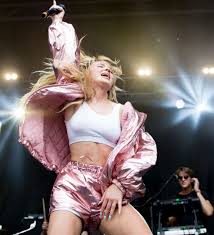 Embrapa testa nova alternativa para baixar custos. Novinhos Do Lolla Zara Larsson Khalid E Alan Walker Entram Em Lista De Musicos Mais Poderosos Com Menos De 21 Anos Lollapalooza 2018 G1