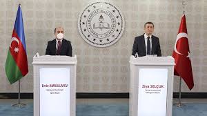 Milli eğitim bakanı ziya selçuk, yaptığı açıklamalarla öğrencilerin ve öğrenci velilerinin bilgilendirilmesini amaçlıyor. Bakan Selcuk Azerbaycanli Mevkidasi Amrullayev Ile Gorustu Son Dakika Haberleri