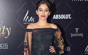 A post shared by banita sandhu (@banitasandhu) banita also shared snaps from her shopping day. Banita Sandhu Super Excited To Return On A Film Set With Varmaa You I