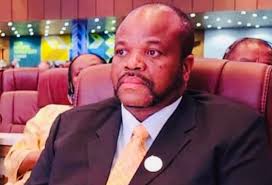 I just want to warn people of this builder Steven Zvinaiye Mazise using  company name Mazcon Construction. He is a fraudster.