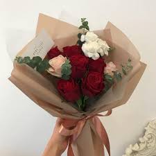How can you use aesthetic flower bouquets? Aesthetic Bouquet And Flowers Image 6094604 On Favim Com