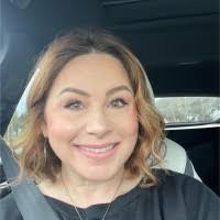 Amanda Trosclair's Instagram, Twitter & Facebook