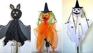Hier finden sie eine auswahl, was sie mit den kindern zu diesem fest basteln können. Halloween Basteln Fensterbilder Und Gruselige Deko Fur Kinder