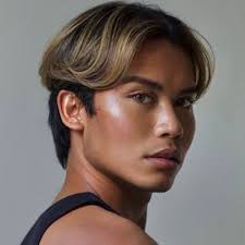 Contact Isaiah Knott